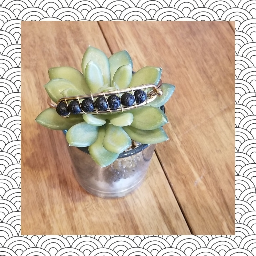 Adjustable Lava Rock Aromatherapy Bracelet